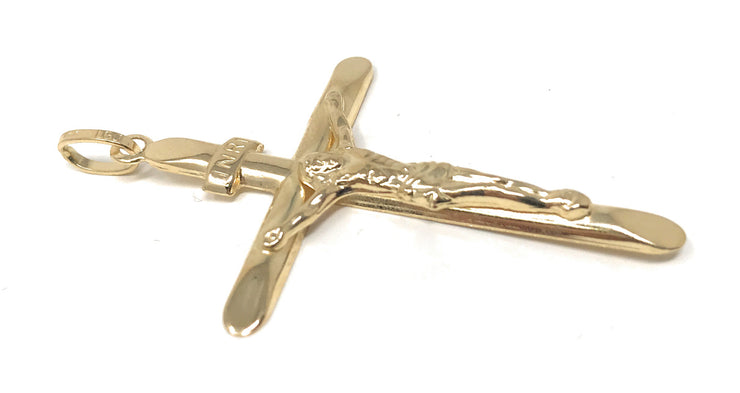 14K Gold Crucifix Pendant with 3.1mm Figaro 3+1 Chain